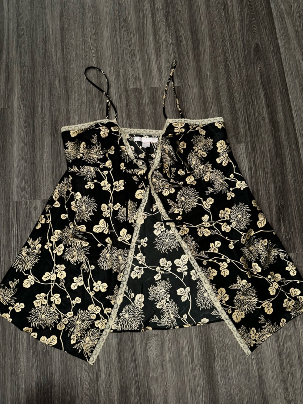 Victoria's Secret floral flyaway babydoll